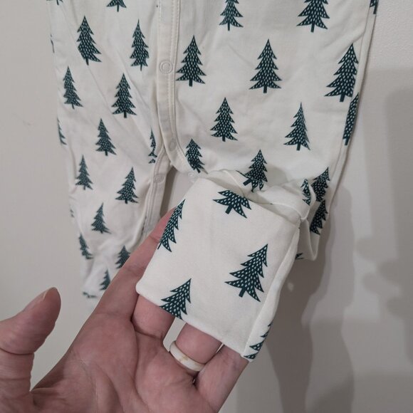Monica & Andy On the Go Christmas Tree Romper size 6-9 Months - Picture 4 of 7